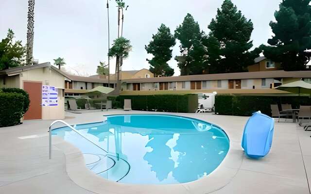 Rodeway Inn