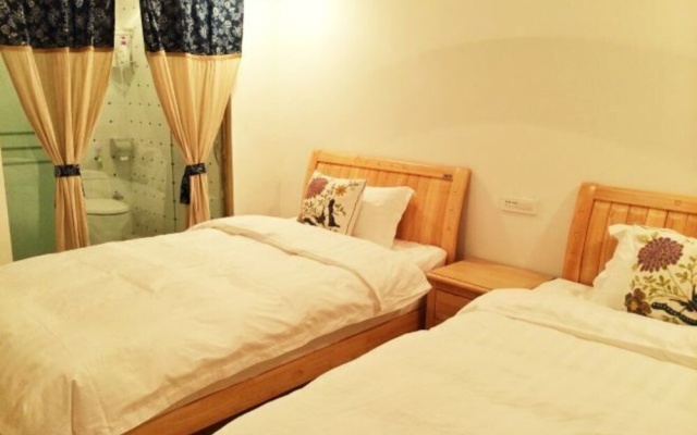 Na House – Guest Rooms – Qianxinan