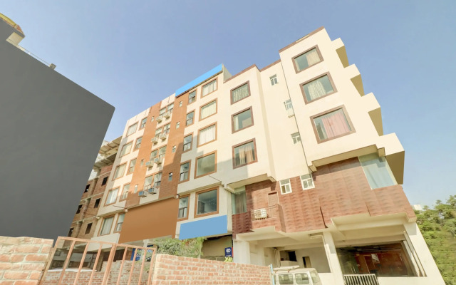 Hotel Libet by OYO Rooms