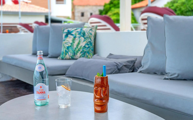 Ammon Zeus Luxury Beach Hotel