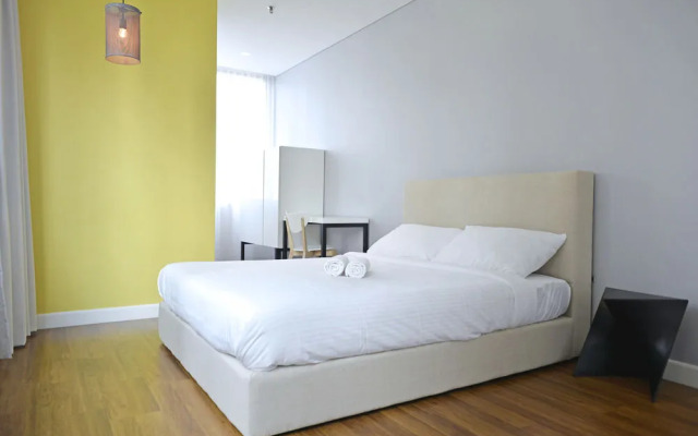 Sharppi at Mercu Summer Suite