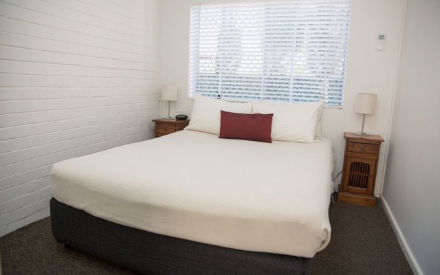Centralpoint Motel – Guest Rooms – Wagga Wagga