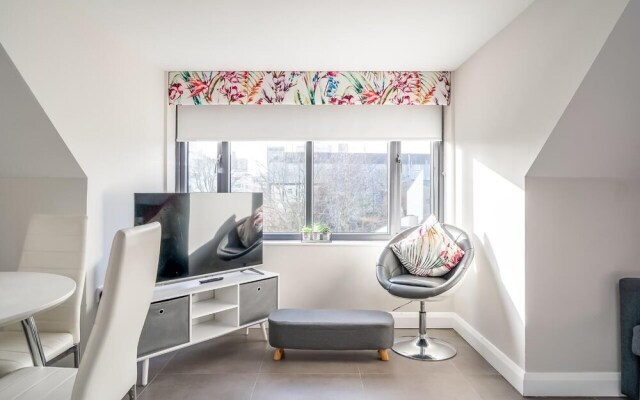 Central Belfast Apartments: Utility Street