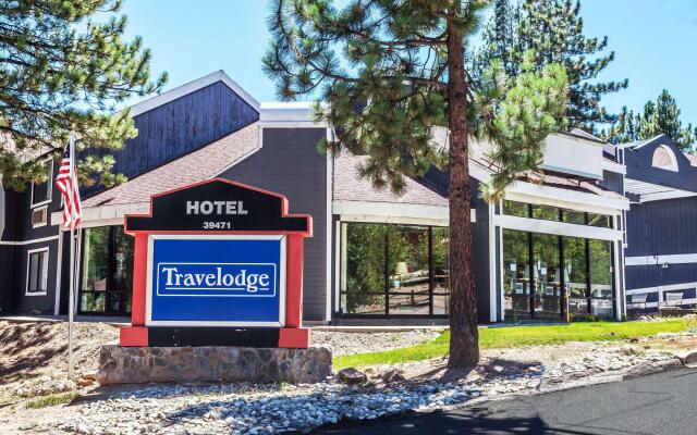 Travelodge by Wyndham Big Bear Lake CA