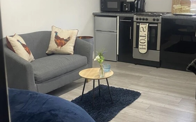 BV Royal Comfy Studiosuite Queensgate Huddersfield
