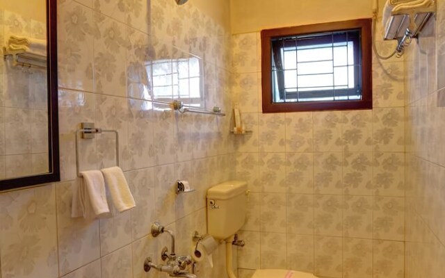 Pine Borough Inn