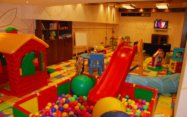 AZZ Asturias Langrehotel & Spa
