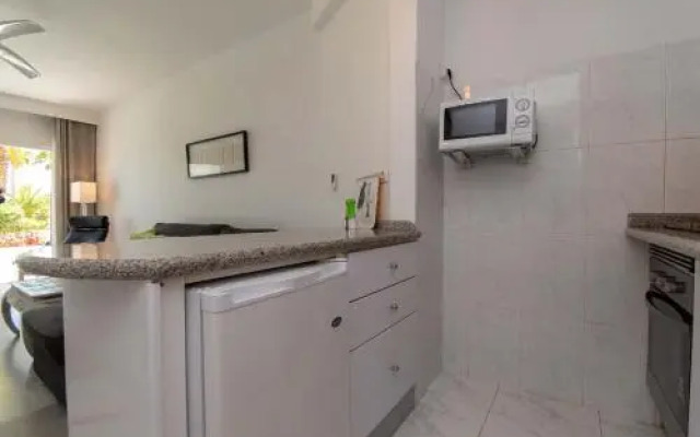 Altamira 73 - One Bed