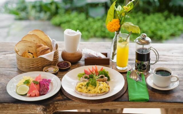 Joglo Organik Guesthouse