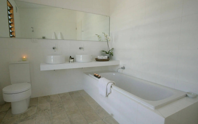 Tonic Hotel