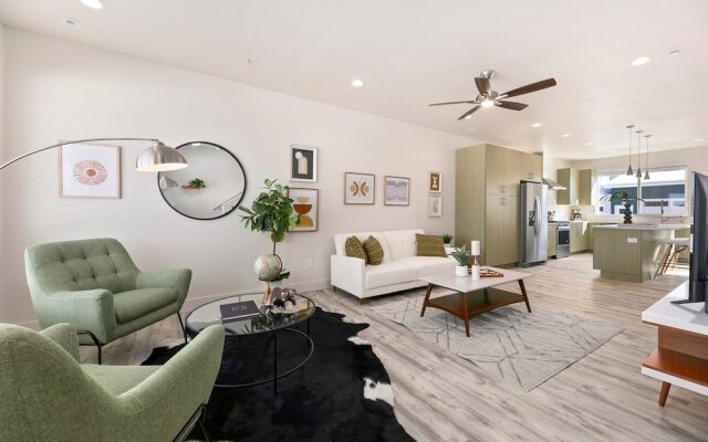 938 Jerome St Unit 2