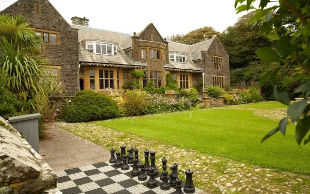 Pickwell Manor