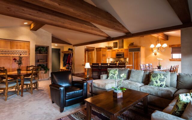 The Chateaux Deer Valley