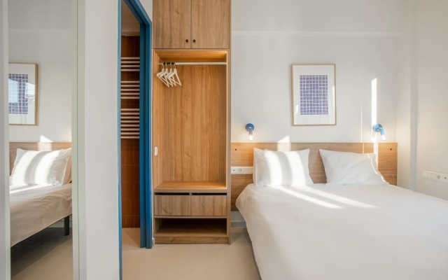 Kallithea Apartments by Olala Homes