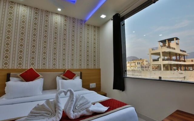 Hotel Krish Palace