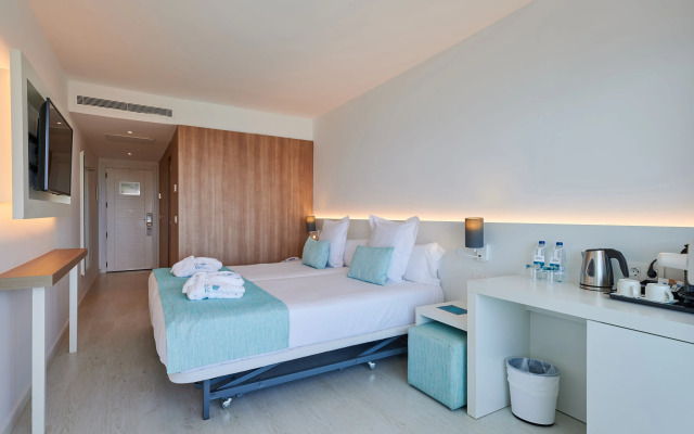 Roc Carolina Hotel