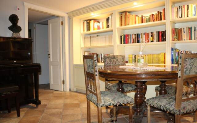 Bed And Breakfast Palazzo Solimena