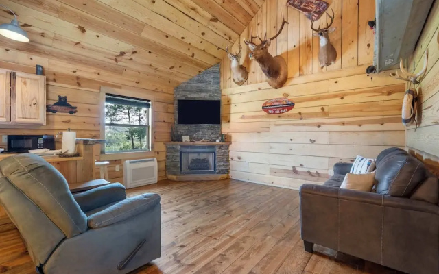 Antlers Lodge - Cabin for 4