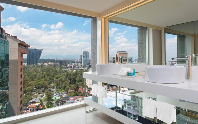 W Mexico City