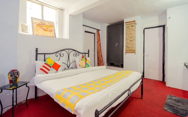 OYO 13707 Home Valley View 3BHK Vincent Hill