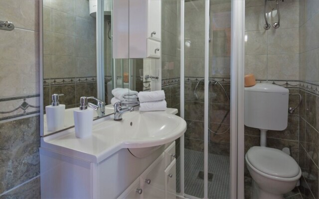 Villa Sara with pool