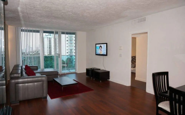 Private Residence at Ocean Residences