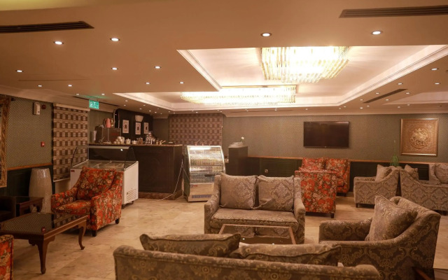 Strand Hotel