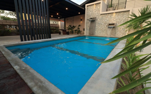 Laman Sentosa Boutique Residence