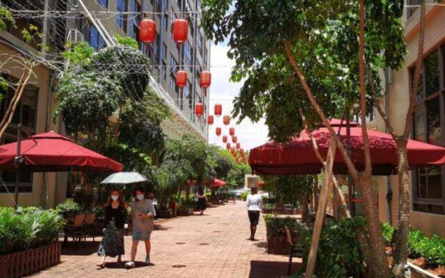 Huiyue Hotel (Guangzhou Baiyun Station Julong Subway Station Branch)