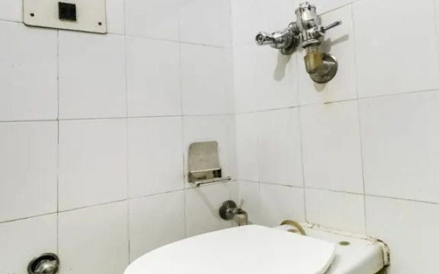 Hotel Rising Sun by OYO Rooms