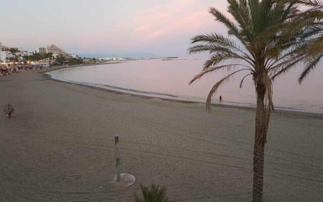 Benal Beach 907