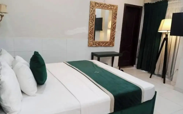 Pearl Galaxy Family Guest House