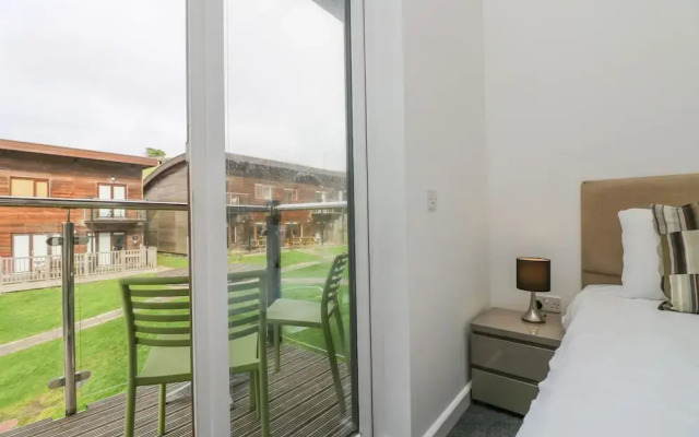 Sea Breeze 17 Gannel