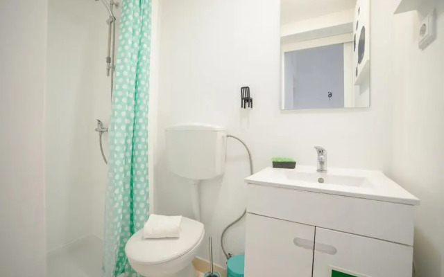 Heart OF Porto IN Bolhao by Homing