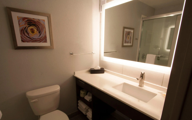 Holiday Inn Alexandria - Downtown by IHG