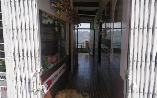 Himalaya Darshan Resort