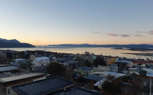 Ushuaia Flat II