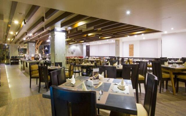 Rattan Inn