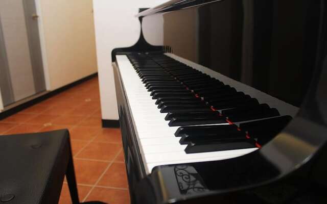 Little Pianist Hostel