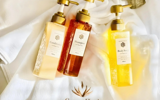 Nipponbashi Crystal Hotel