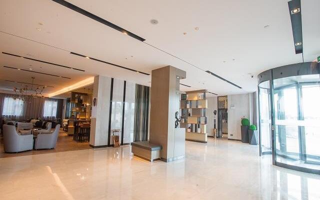 Echarm Hotel Wuhan Guanggu Biology City