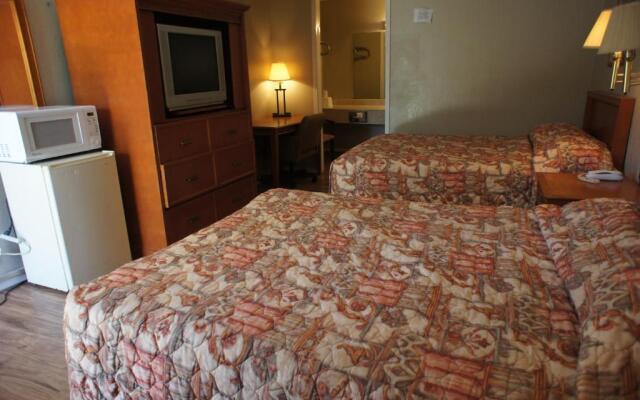 Executive Inn & Suites