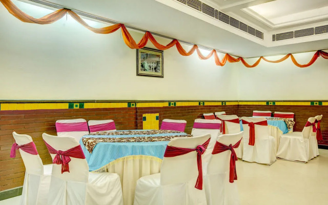 OYO 14324 Hotel towns pride