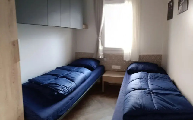 Nice Chalet With Dishwasher, Maastricht at 9 km