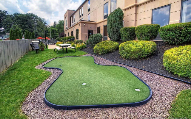 Hampton Inn Pittsburgh/West Mifflin