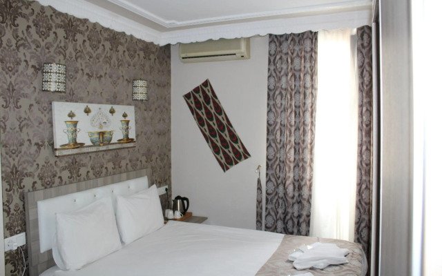 Ararat Hotel
