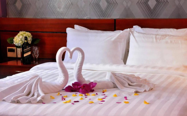 White Lotus Hotel Saigon
