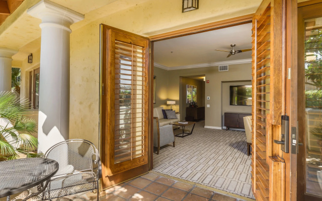 Tommy Bahama Miramonte Resort & Spa