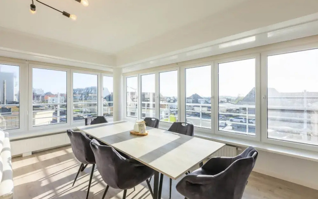 Modern Flat Near the sea