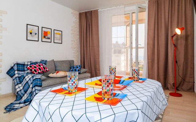 Апартаменты Би-Флэтс на ул. Таманская, д. 121к1